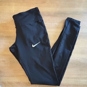 Nike Dri-fit Low Athletic Rise Leggings in Black, XS